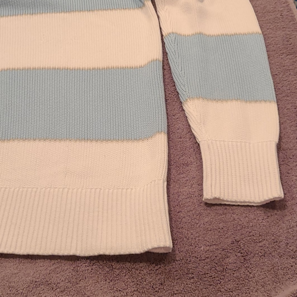 DKNY crewneck sweater - Picture 10 of 16